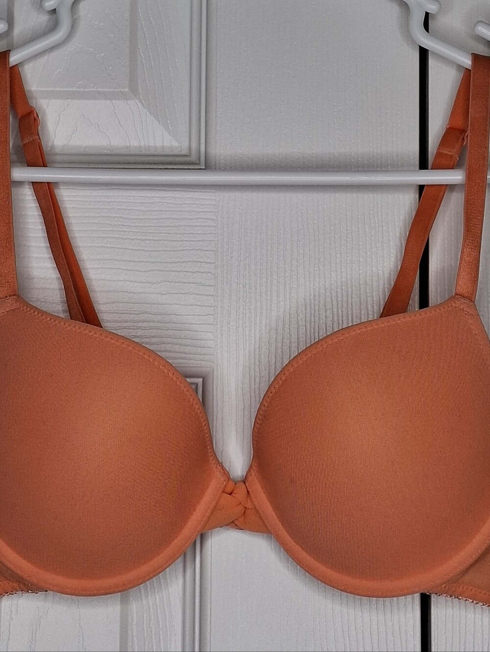 On Gossamer Juicy Peach Color Bra